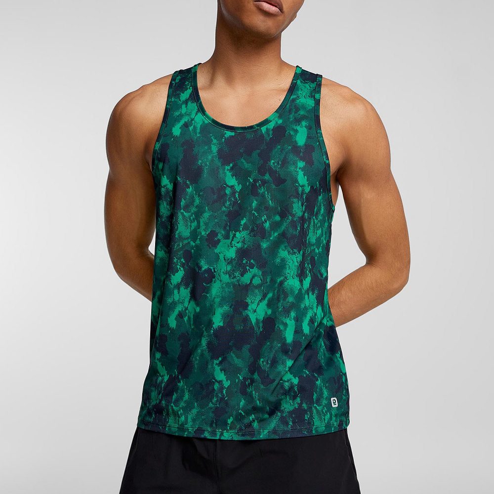 Solid-colour drop armhole micro-perforated tank top